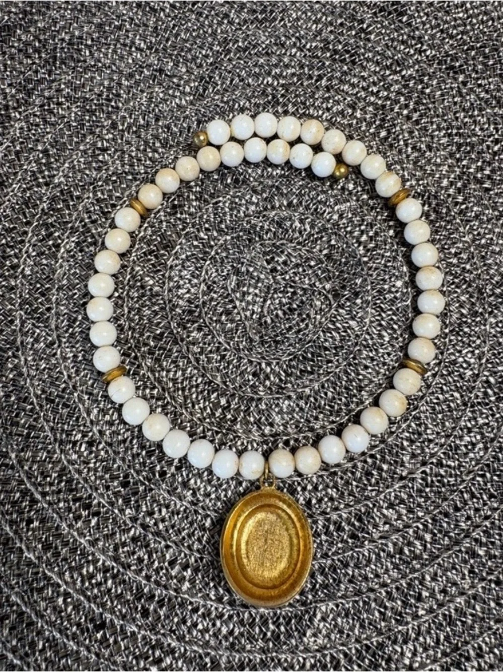 White Beaded Necklace with Gold Oval Pendant